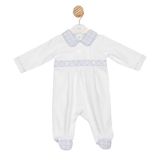 MB6586 | All In One- White- In Stock